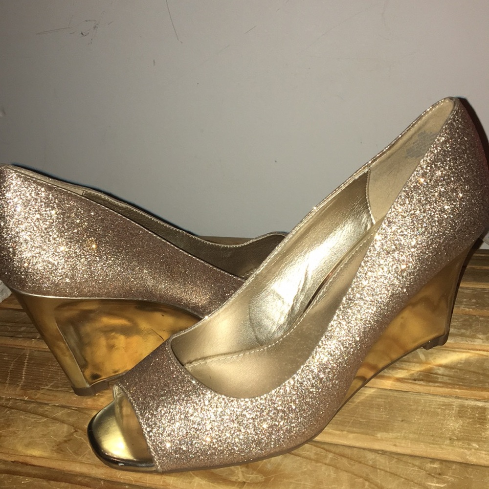 Wedge High heel